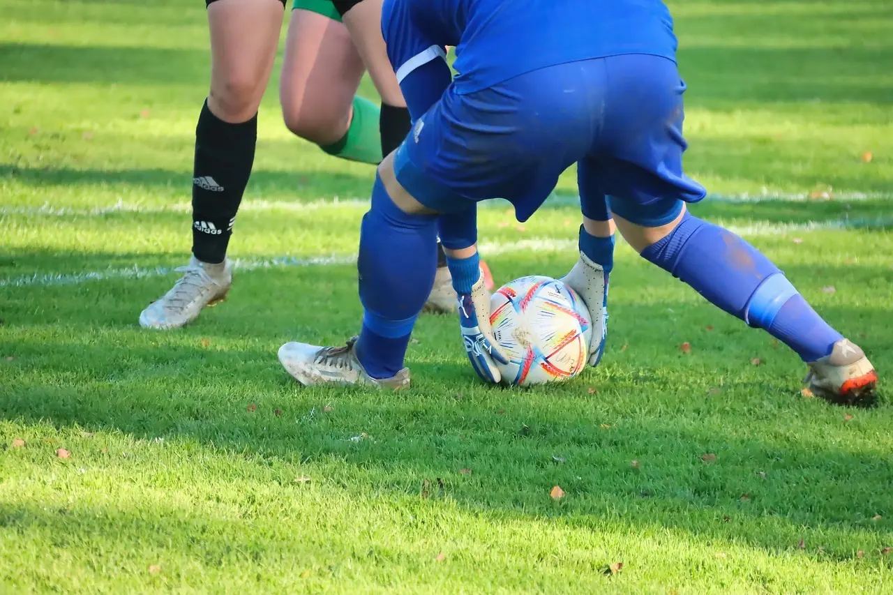 Dramatik, VAR-afgørelser og målfest – komplet overblik over Premier League-runde 4 (25/26)