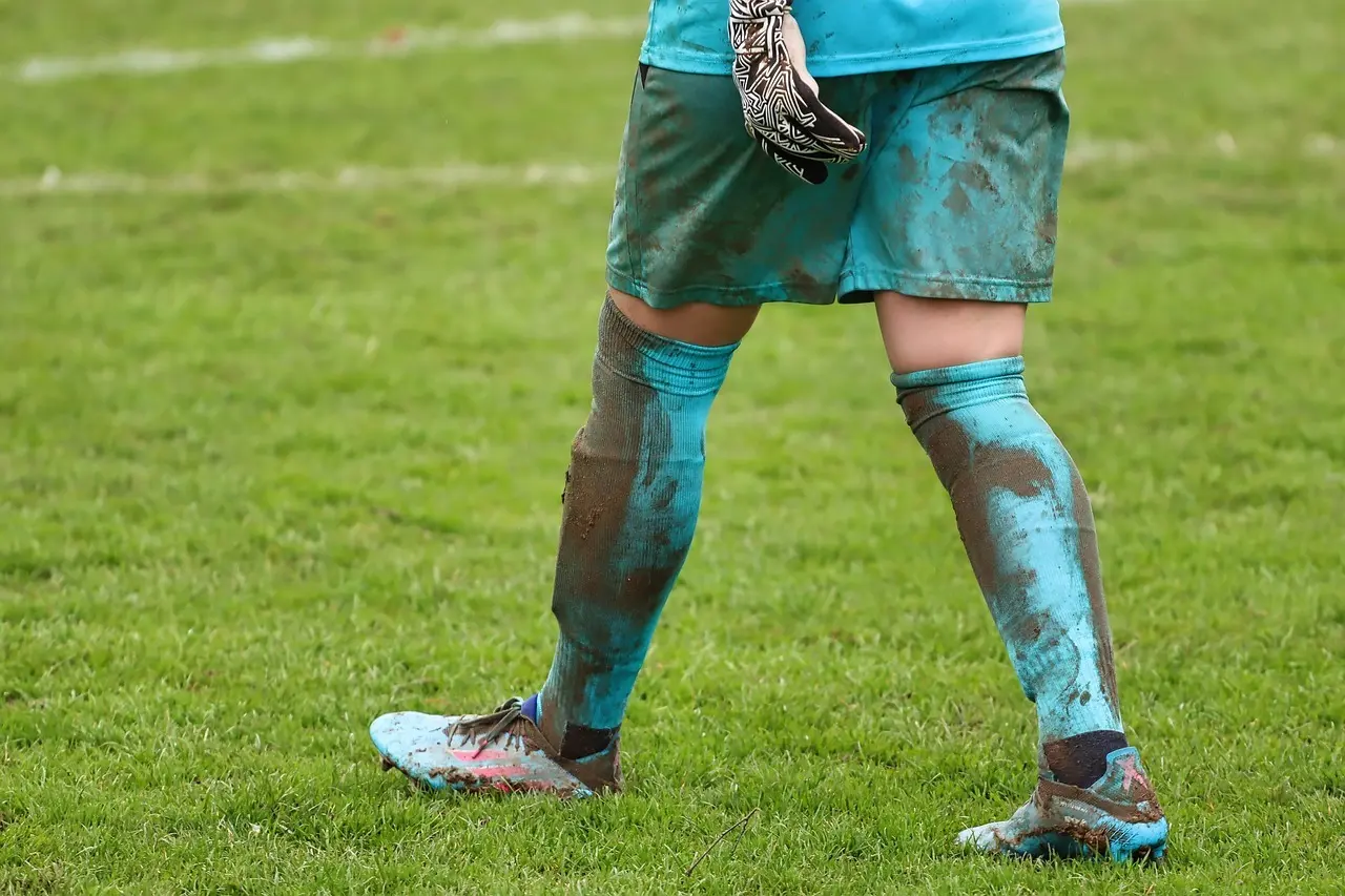 Runde 14 i Second League – Group 2: sene afgørelser, vendepunkter og en målfest i Sankt Petersborg