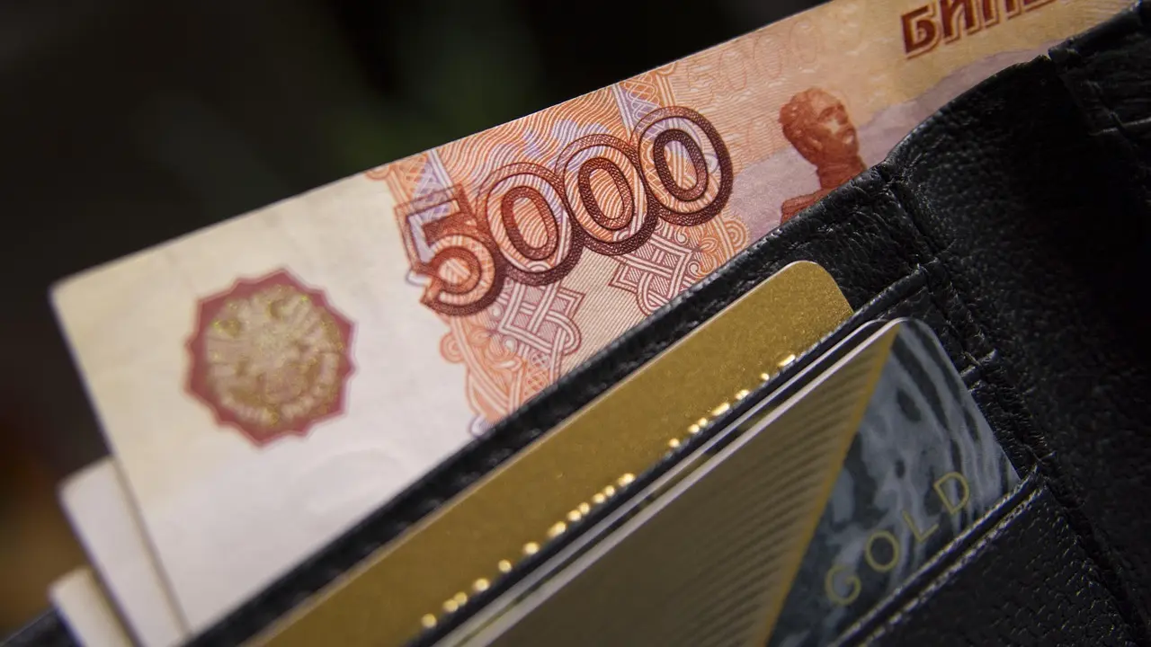 Sådan veksler du valuta billigst i Rusland